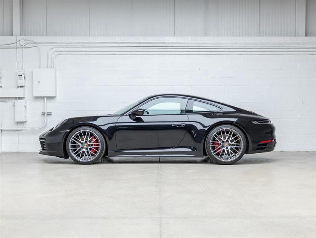 2024 Porsche 911  Photo