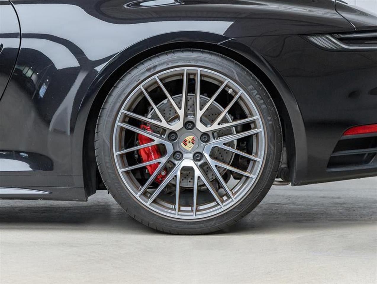 2024 Porsche 911  Photo