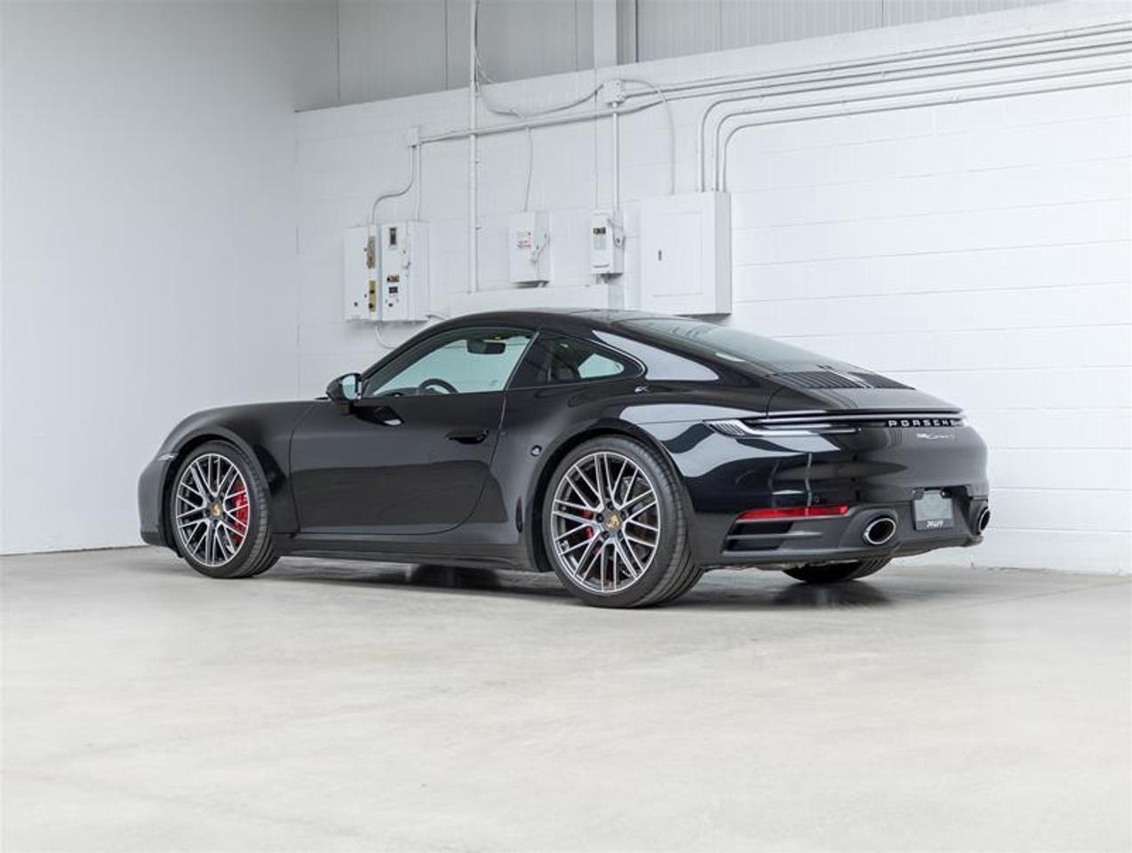 2024 Porsche 911  Photo