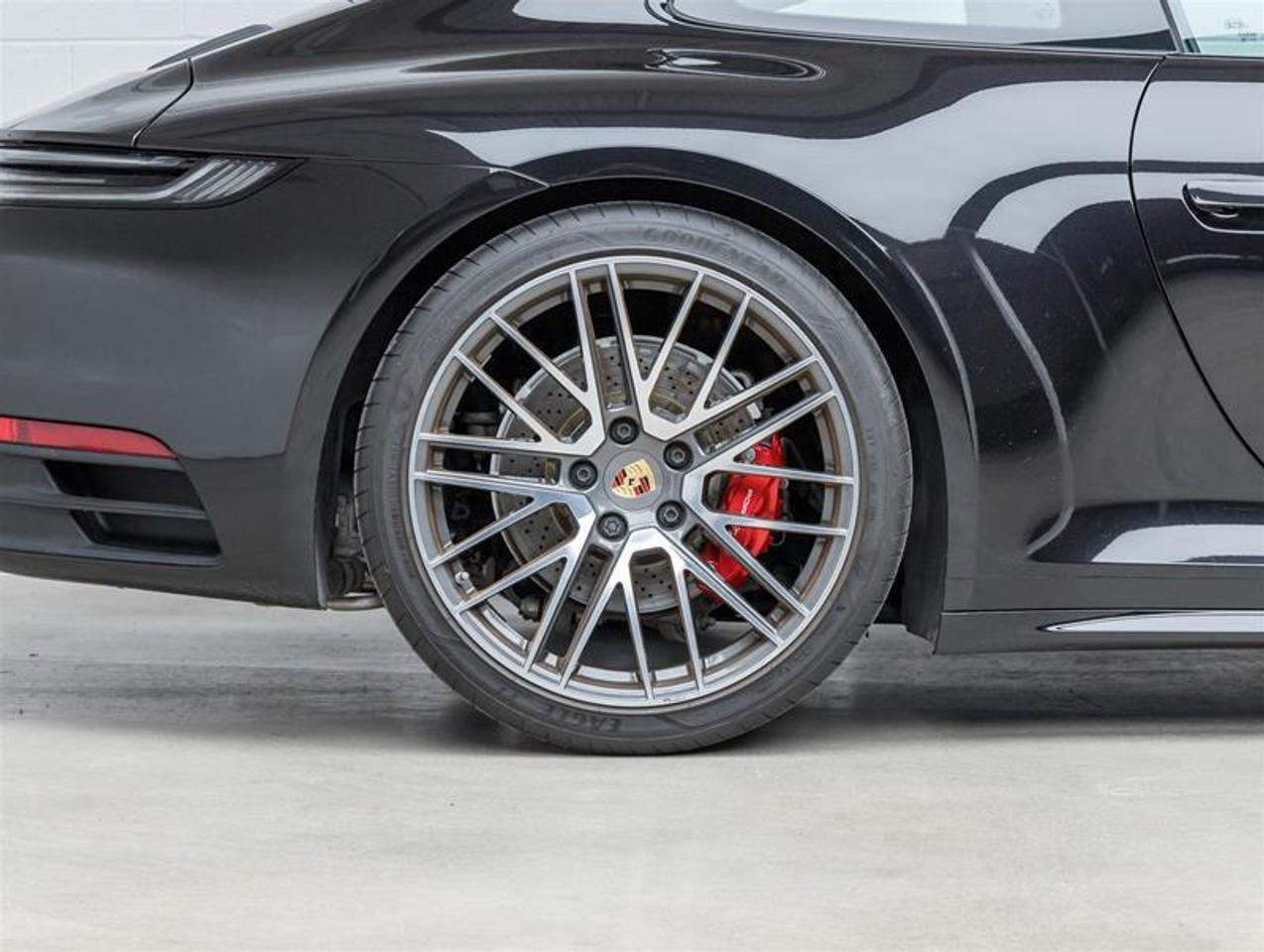 2024 Porsche 911  Photo