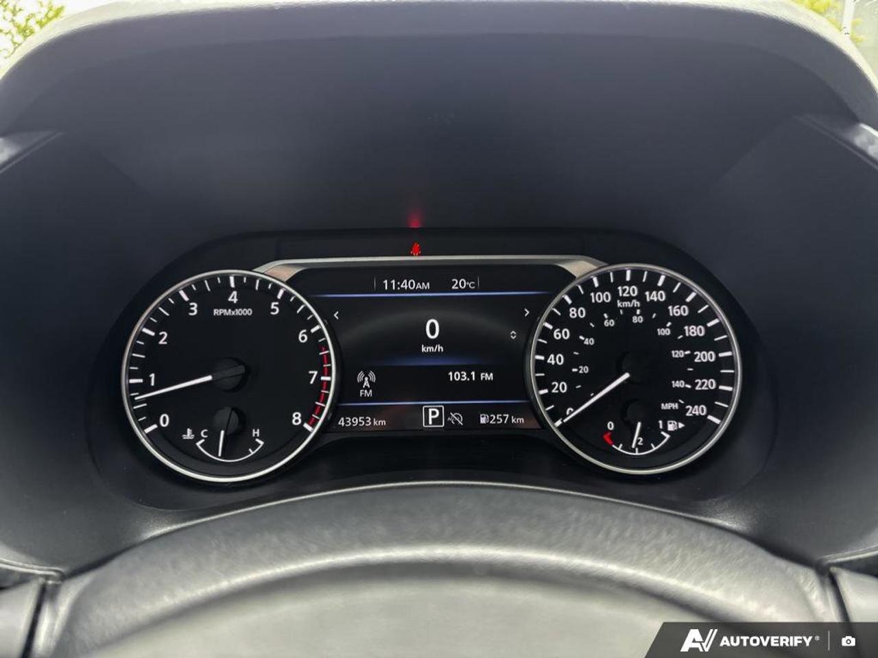 2024 Nissan Sentra SV Photo