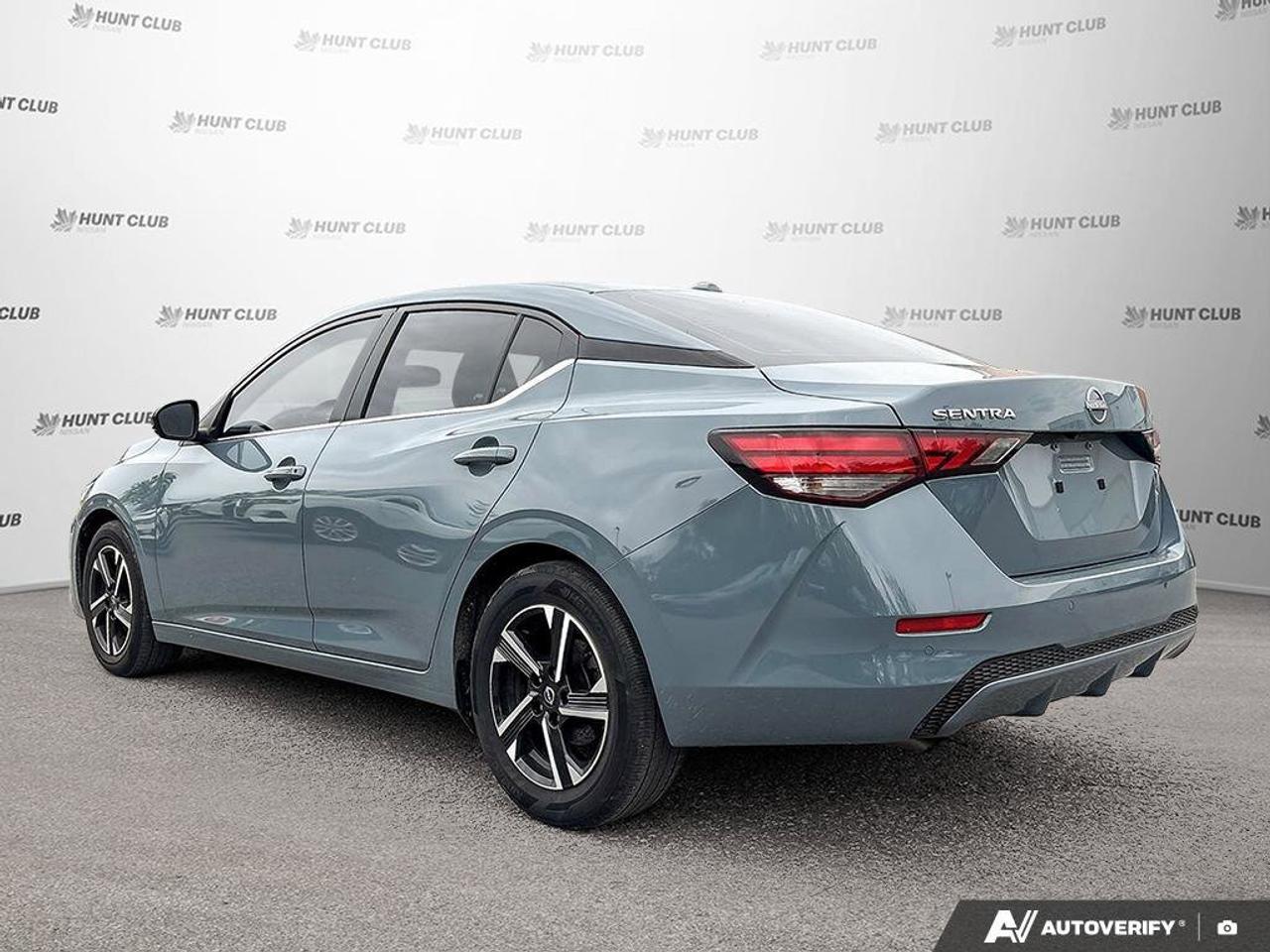 2024 Nissan Sentra SV Photo3