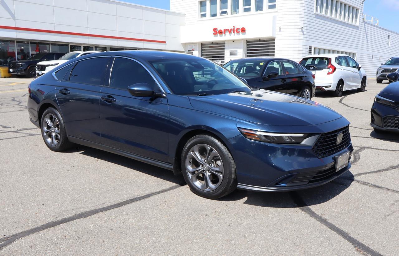 2023 Honda Accord EX 4DR SEDAN Photo