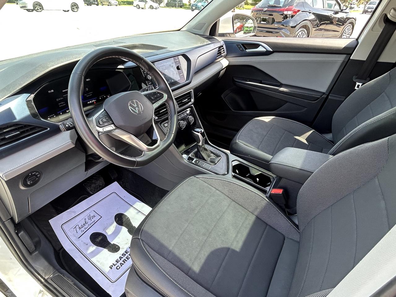 2024 Volkswagen Taos COMFORTLINE/HEATED SEATS/PWR SUN ROOF/CALL NAPANEE Photo