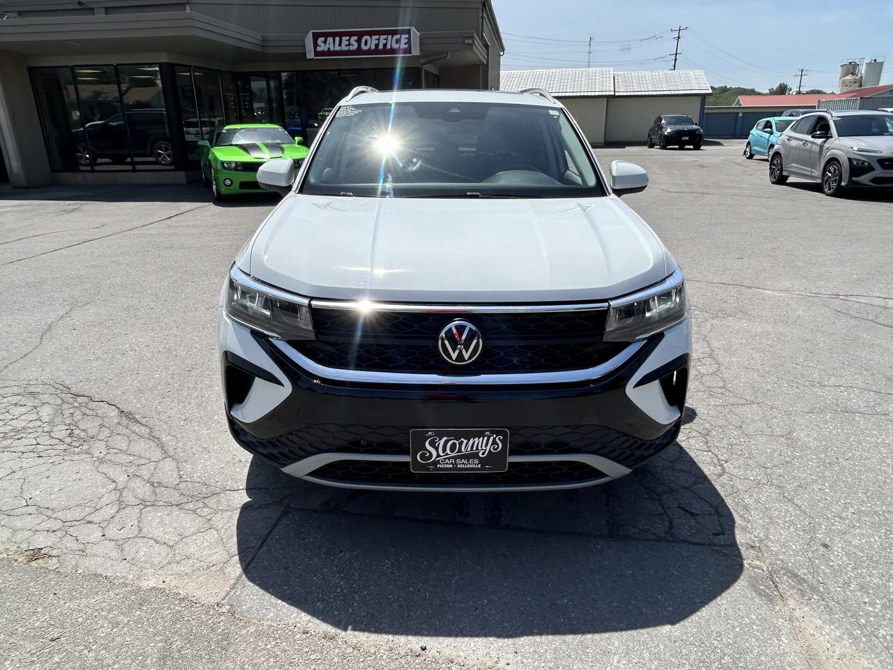2024 Volkswagen Taos COMFORTLINE/HEATED SEATS/PWR SUN ROOF/CALL NAPANEE Photo
