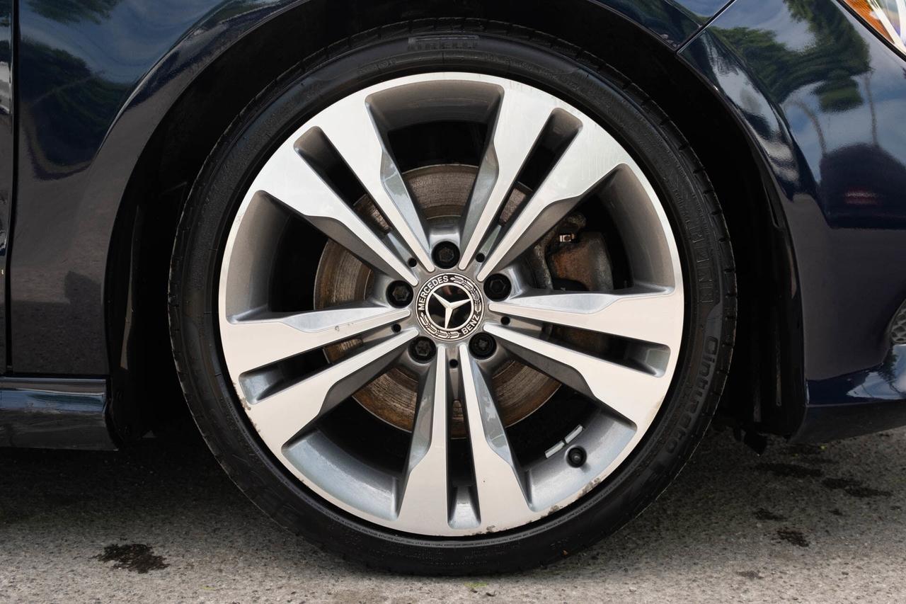 2019 Mercedes-Benz CLA-Class CLA250 4MATIC Photo