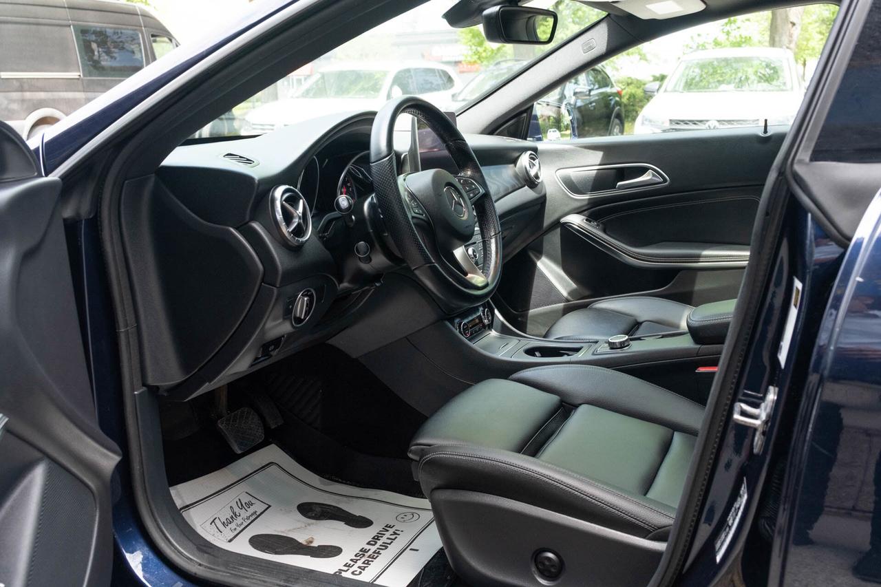 2019 Mercedes-Benz CLA-Class CLA250 4MATIC Photo