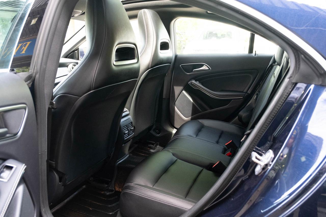 2019 Mercedes-Benz CLA-Class CLA250 4MATIC Photo