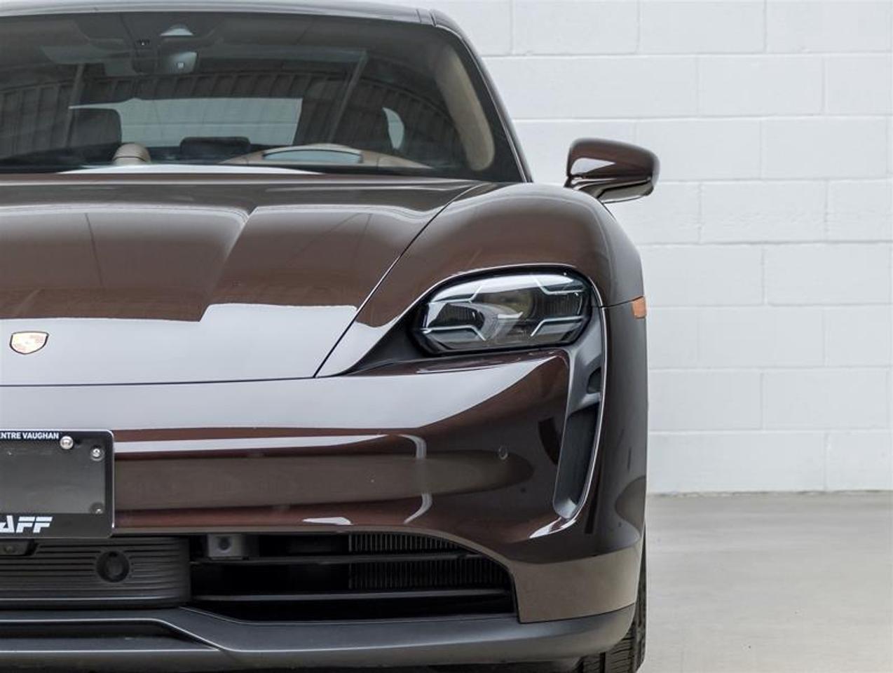 2023 Porsche Taycan  Photo3
