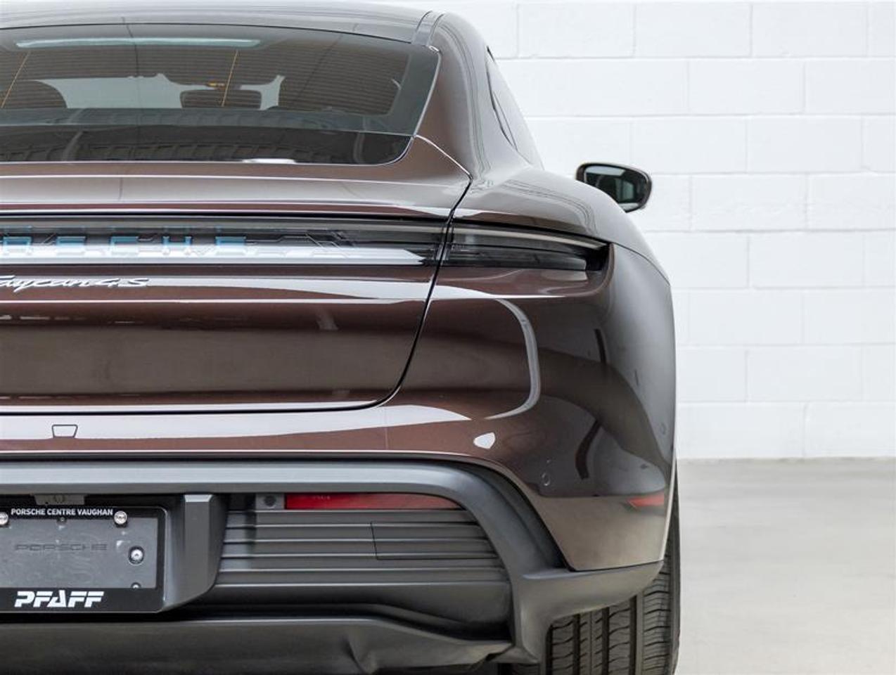2023 Porsche Taycan  Photo