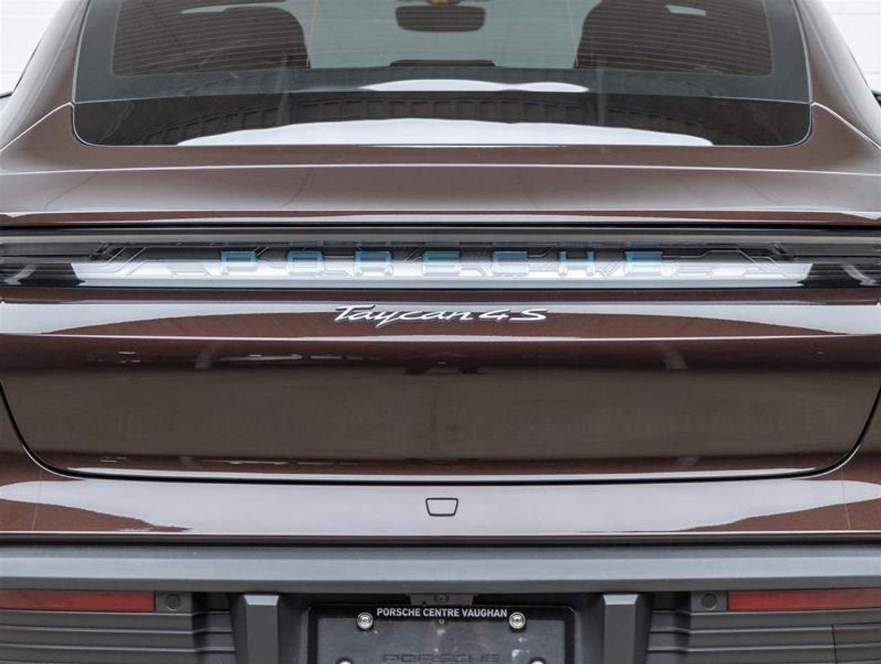 2023 Porsche Taycan  Photo
