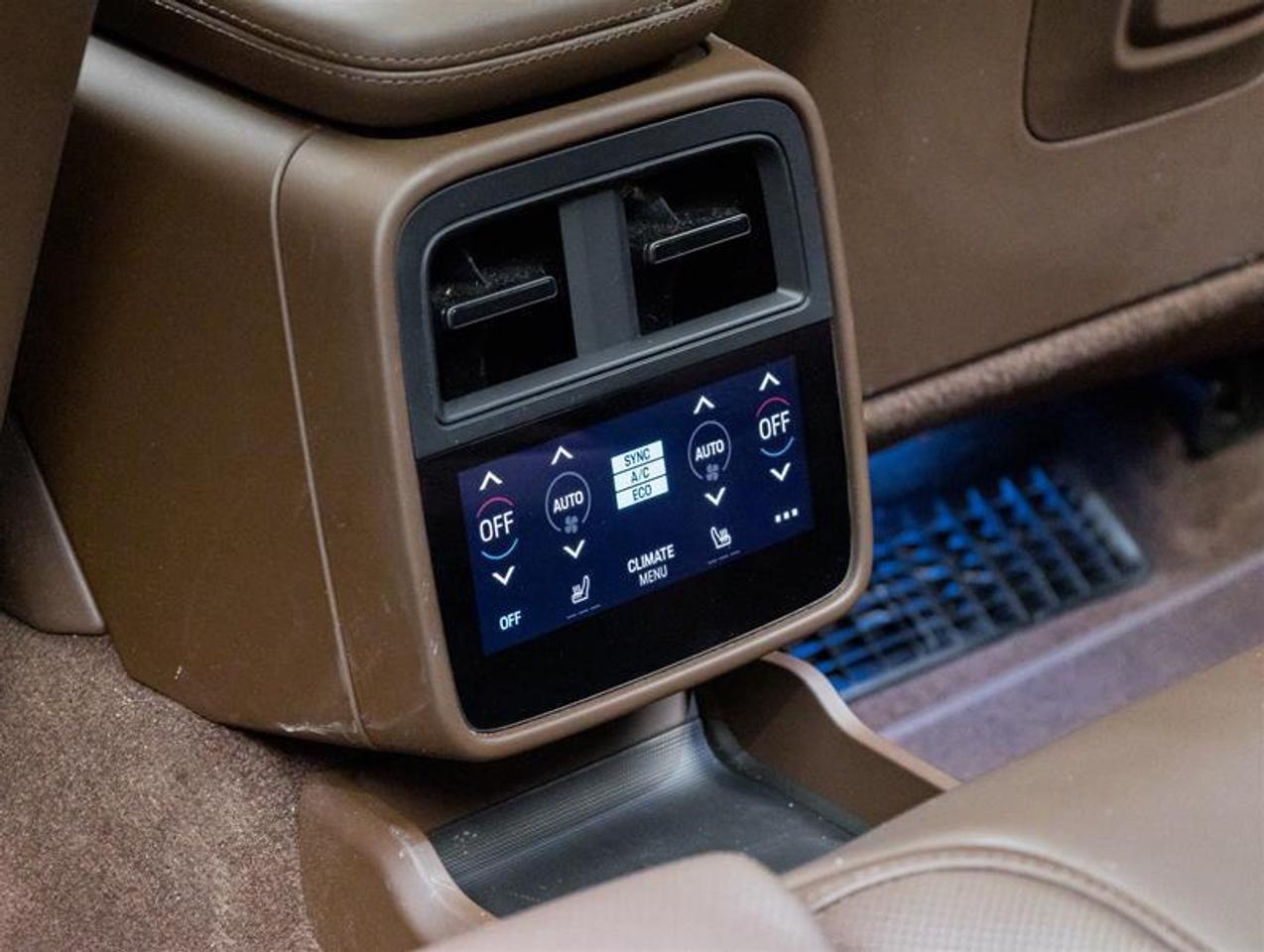 2023 Porsche Taycan  Photo