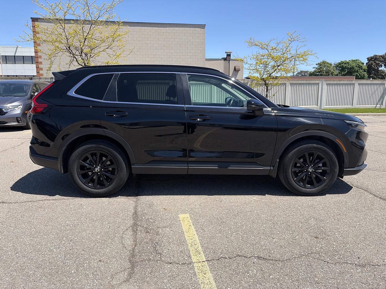 2025 Honda CR-V Sport Photo