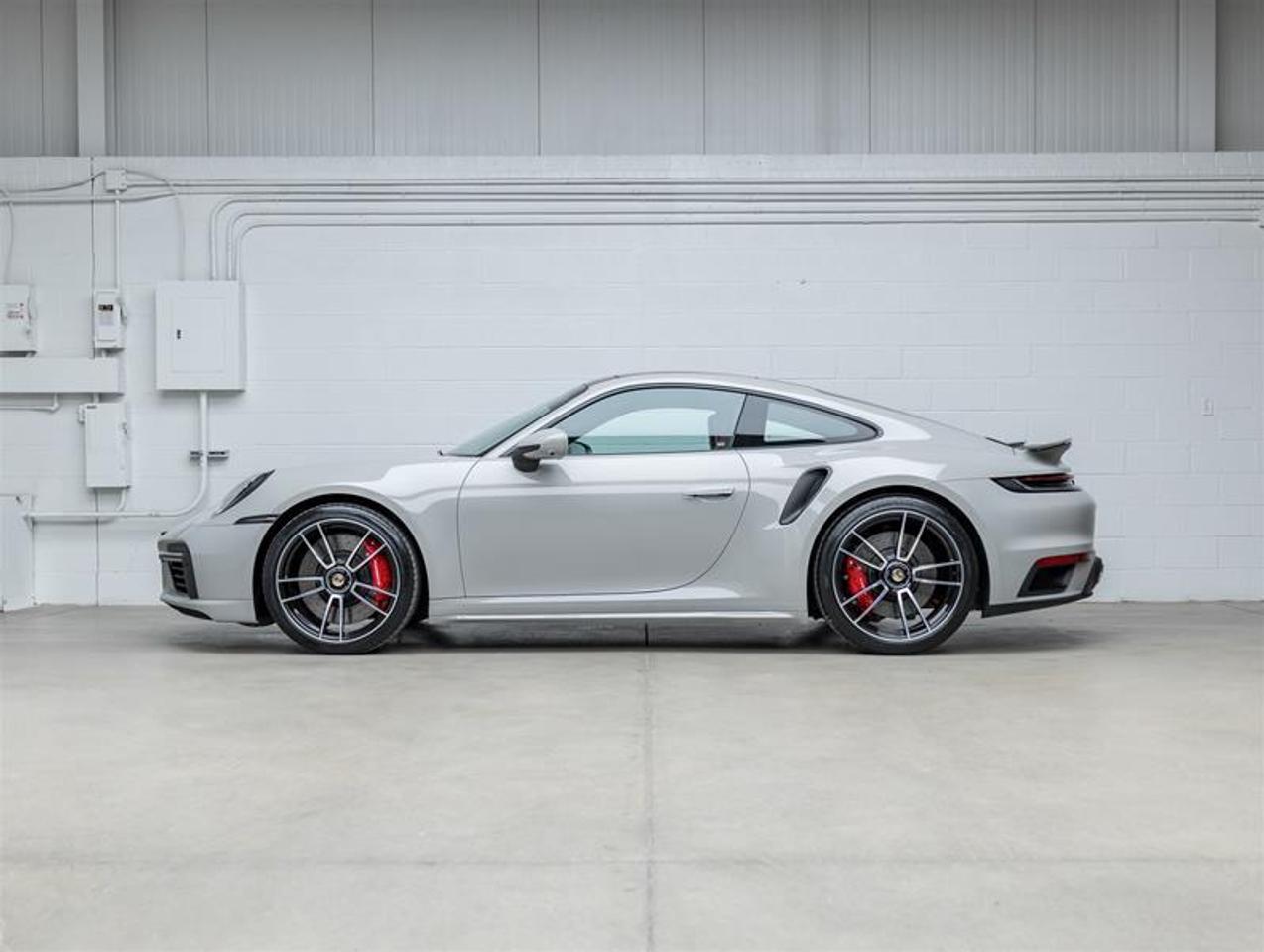 2021 Porsche 911  Photo