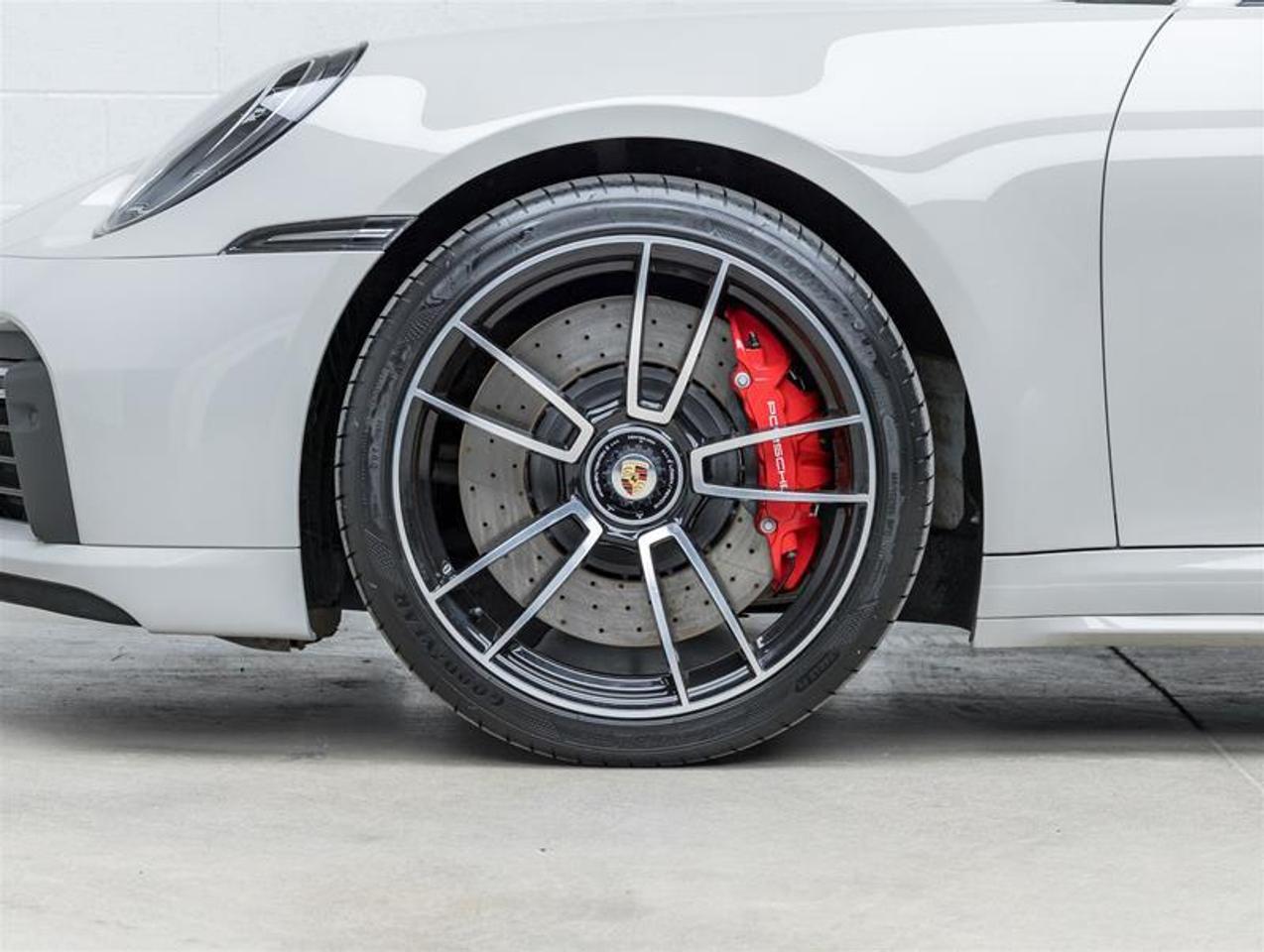 2021 Porsche 911  Photo