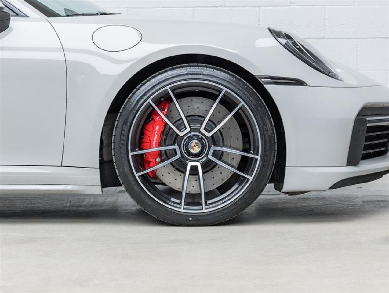 2021 Porsche 911  Photo