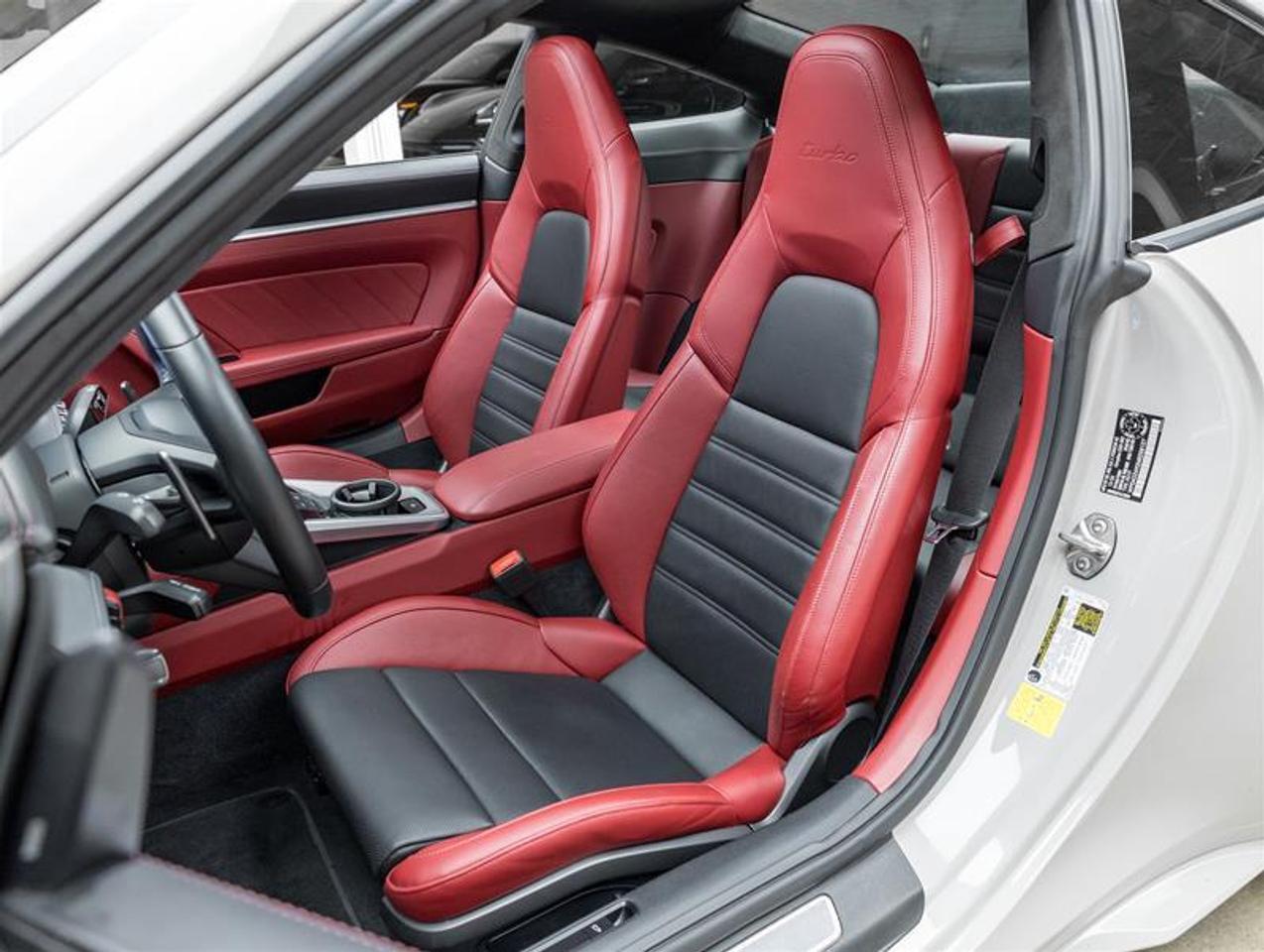 2021 Porsche 911  Photo