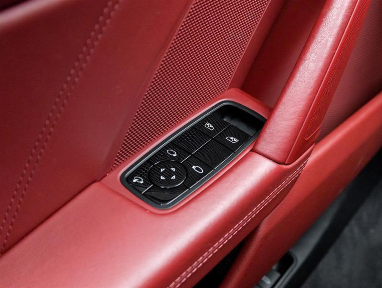 2021 Porsche 911  Photo