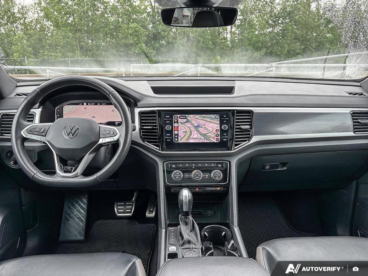 2023 Volkswagen Atlas Cross Sport Execline Photo