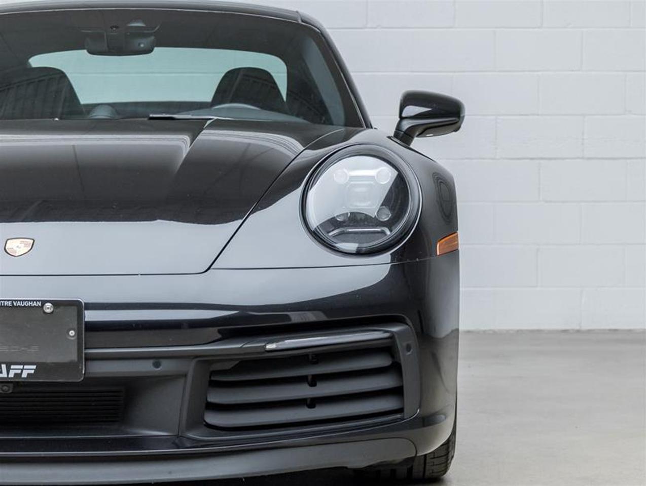 2020 Porsche 911  Photo3