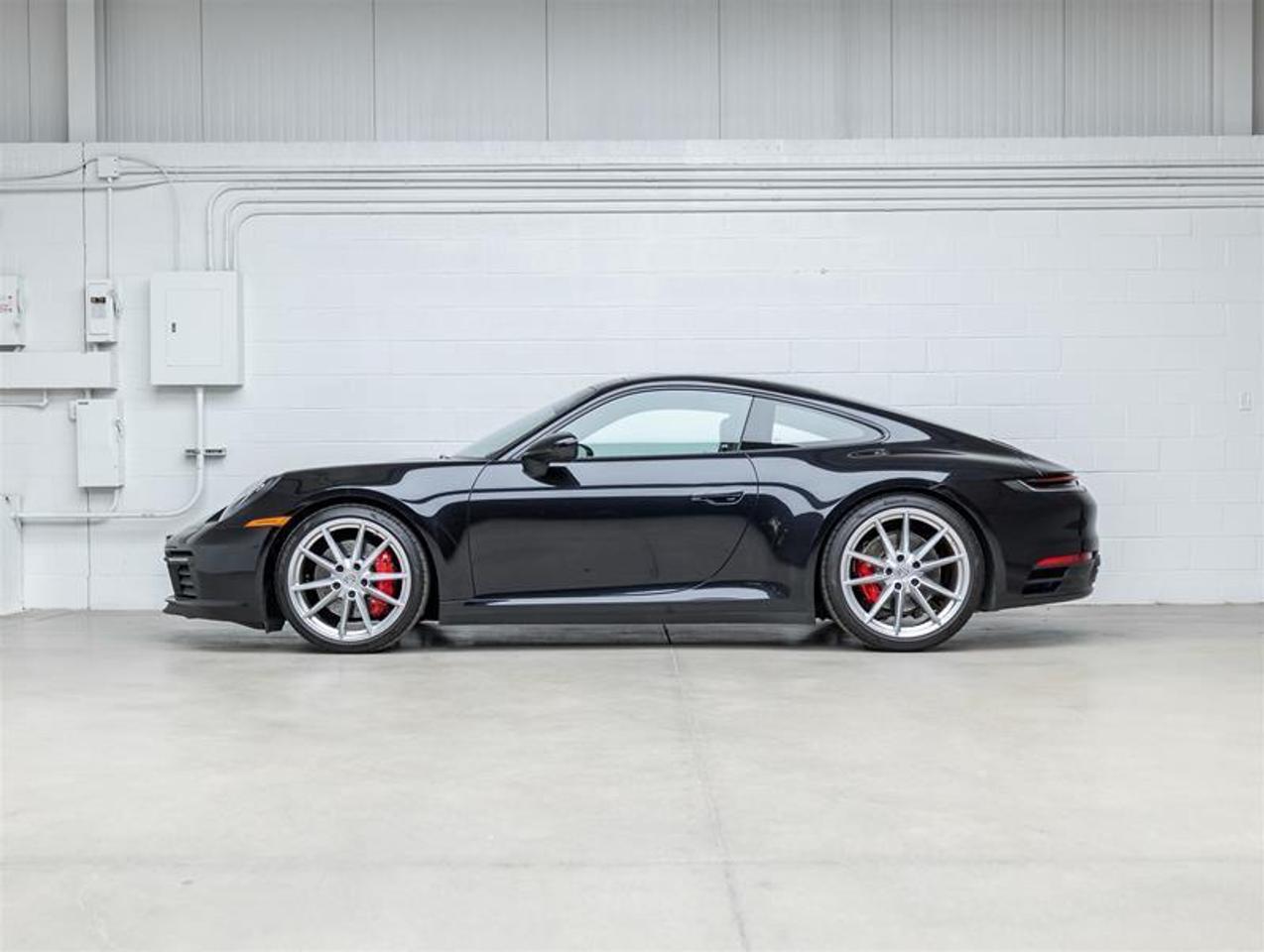 2020 Porsche 911  Photo