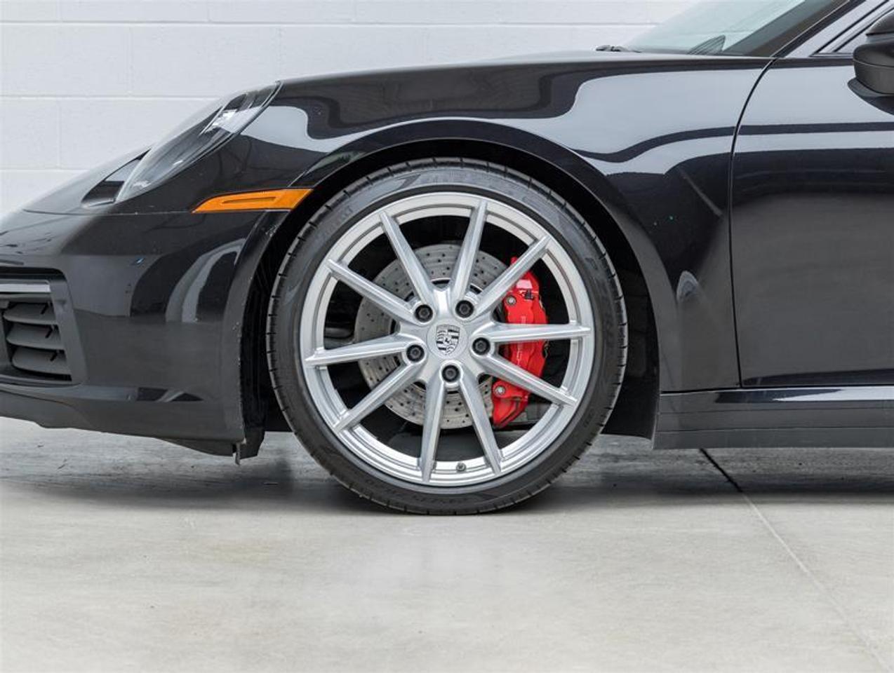 2020 Porsche 911  Photo