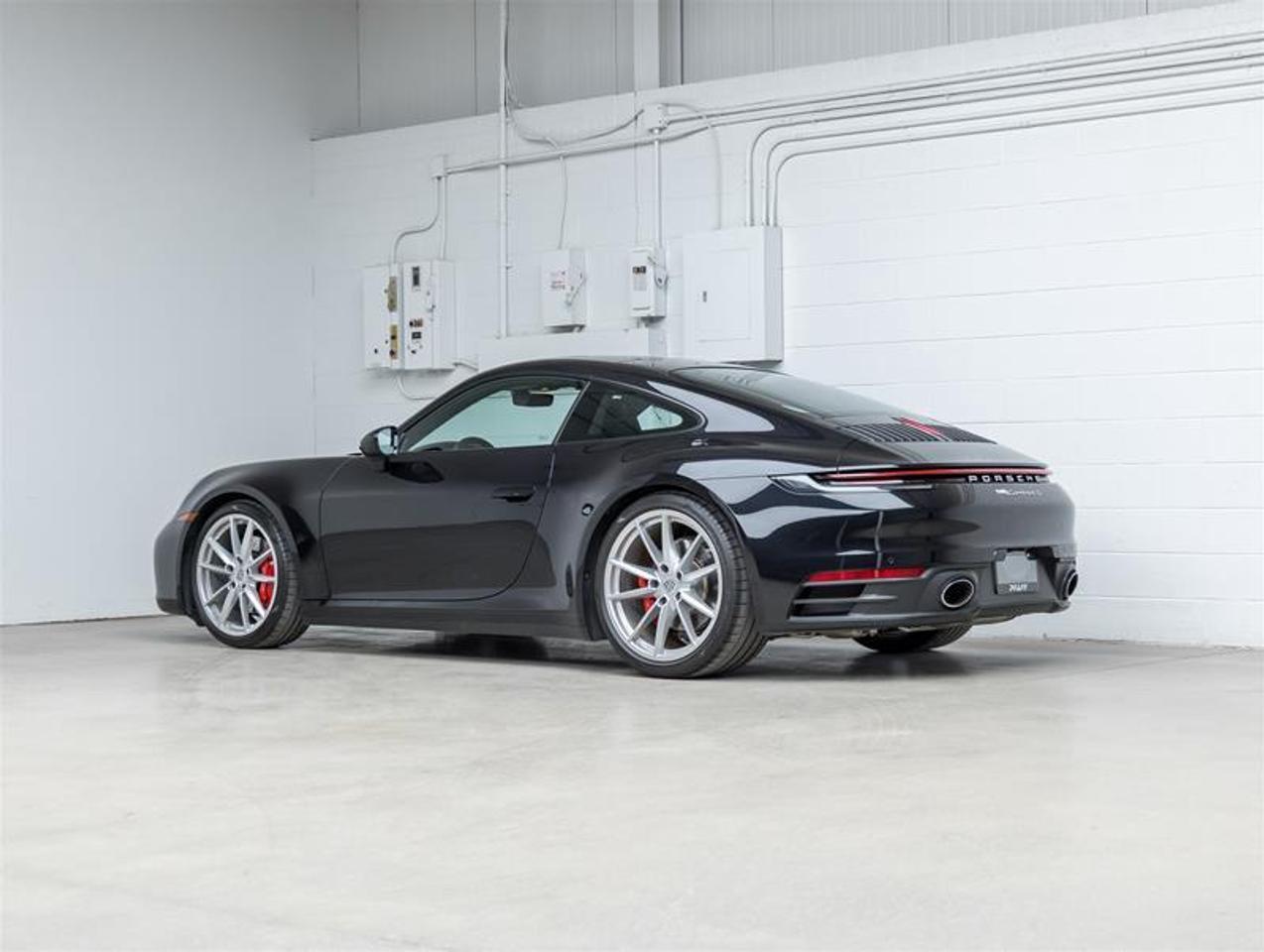 2020 Porsche 911  Photo