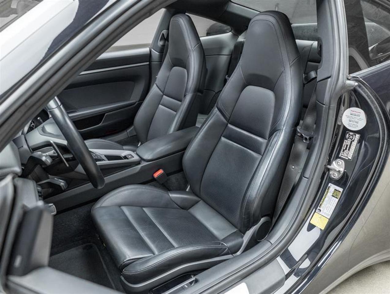 2020 Porsche 911  Photo