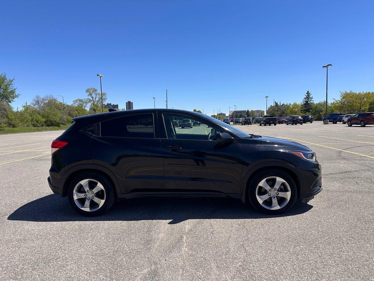 2022 Honda HR-V LX Photo