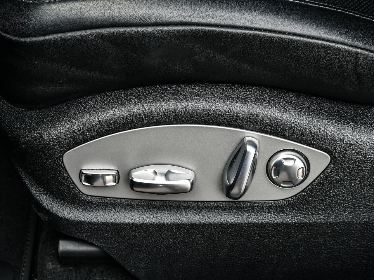 2023 Porsche Macan AWD   LEATHER   LOW KM   NO ACCIDENT   CERTFIED Photo
