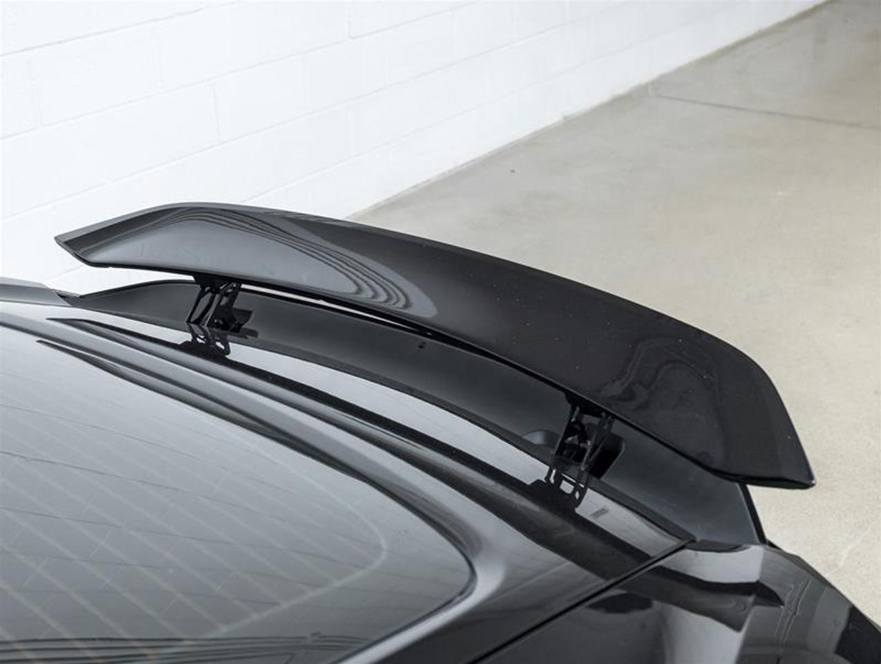 2024 Porsche 718 Cayman  Photo