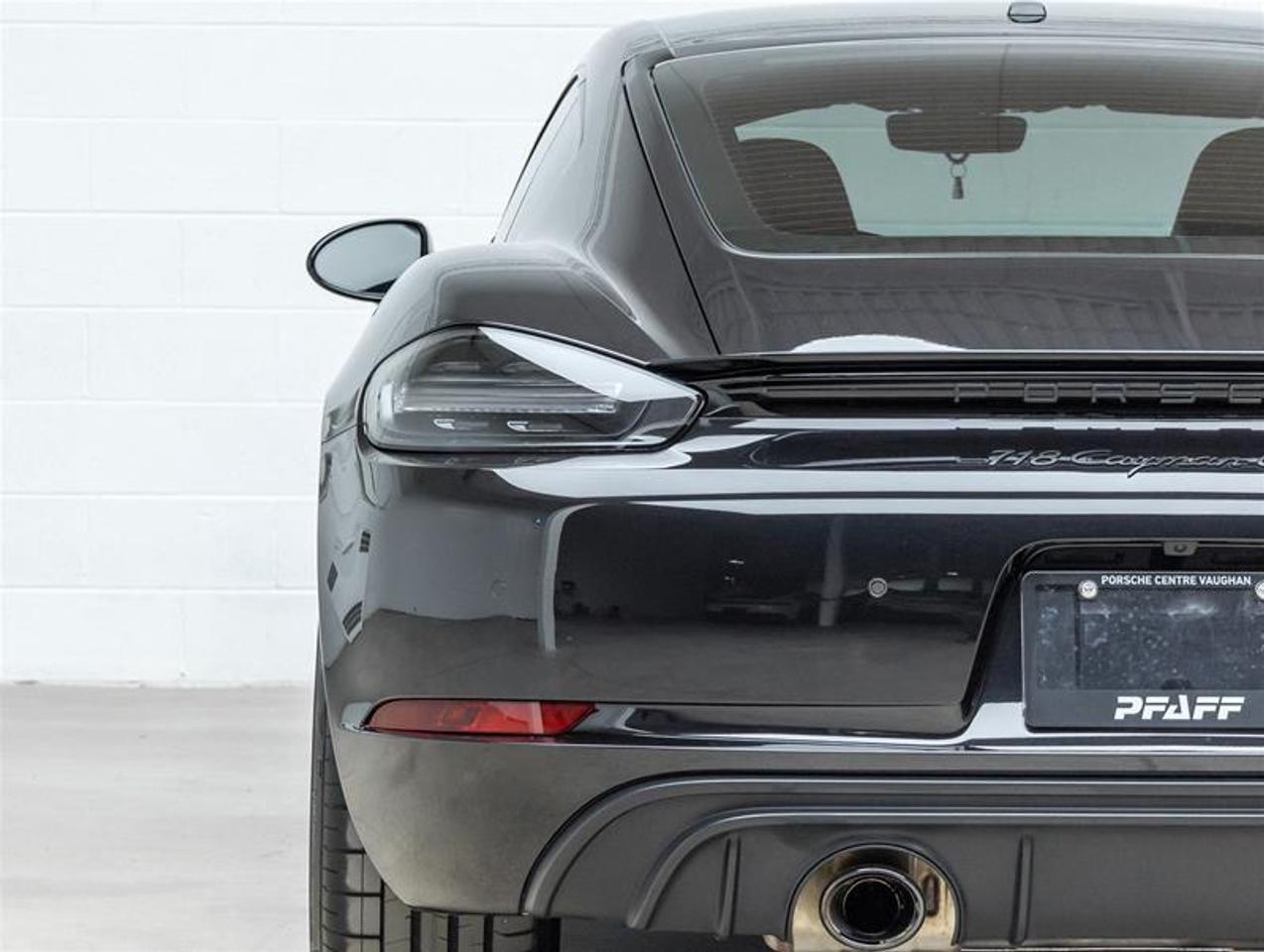 2024 Porsche 718 Cayman  Photo