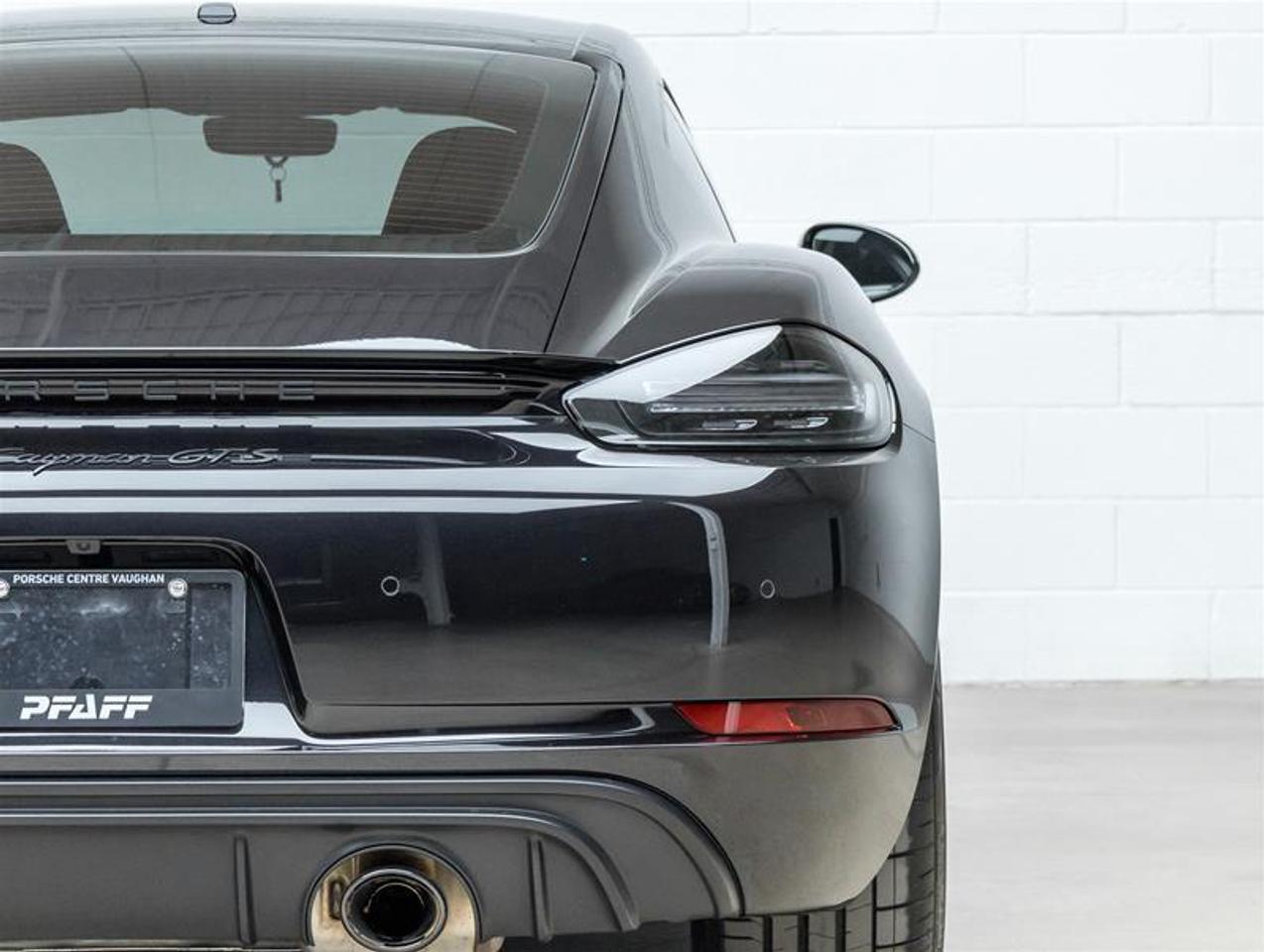 2024 Porsche 718 Cayman  Photo