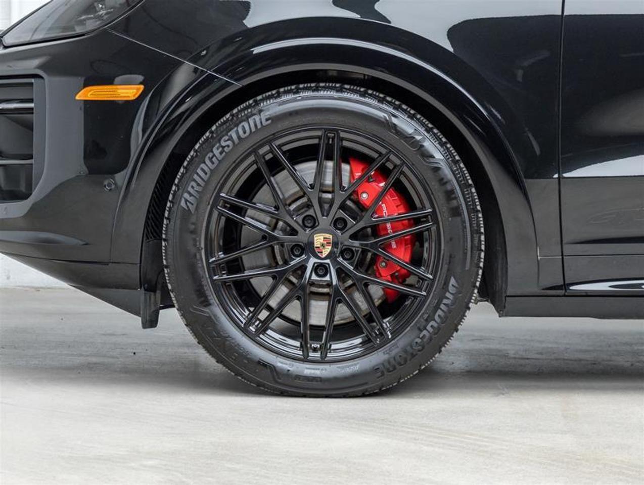 2025 Porsche Cayenne  Photo