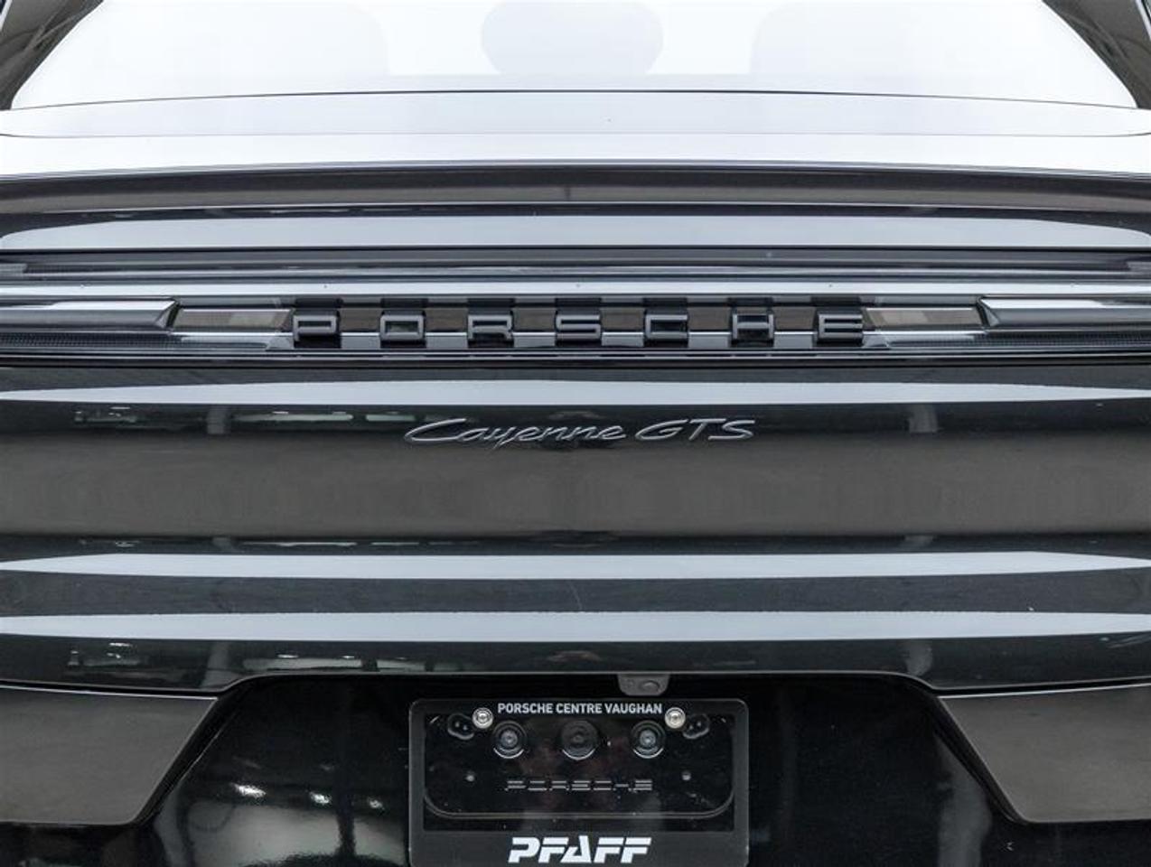 2025 Porsche Cayenne  Photo