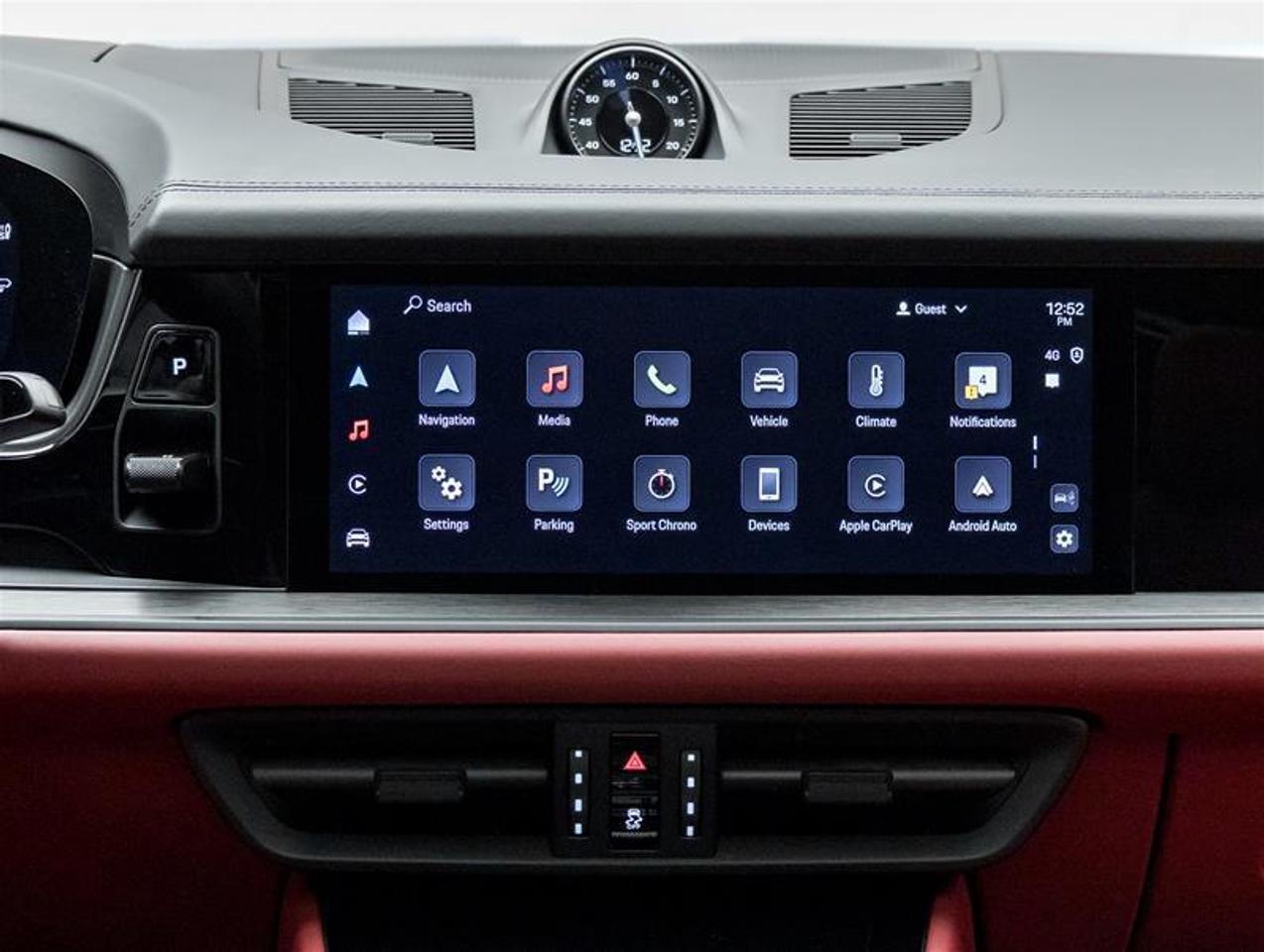 2025 Porsche Cayenne  Photo