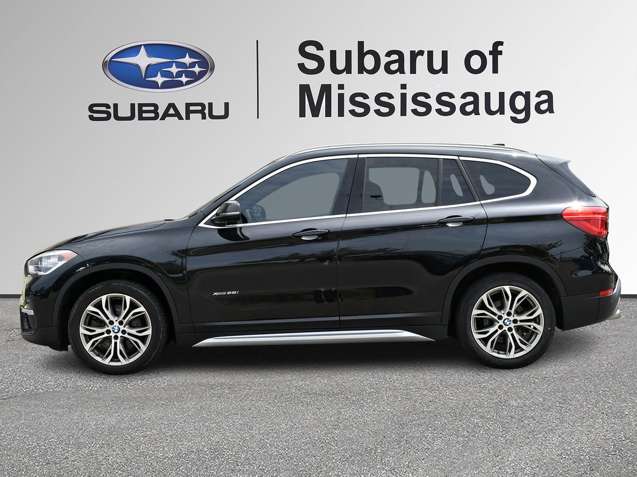 2016 BMW X1 AWD   BACKUP CAM   APPLE CARPLAY   BT   CERTIFIED Photo3
