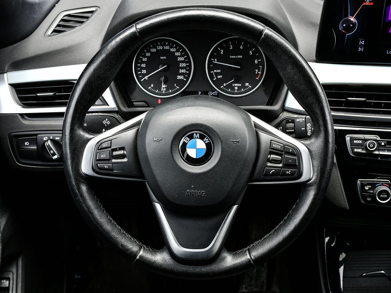 2016 BMW X1 AWD   BACKUP CAM   APPLE CARPLAY   BT   CERTIFIED Photo