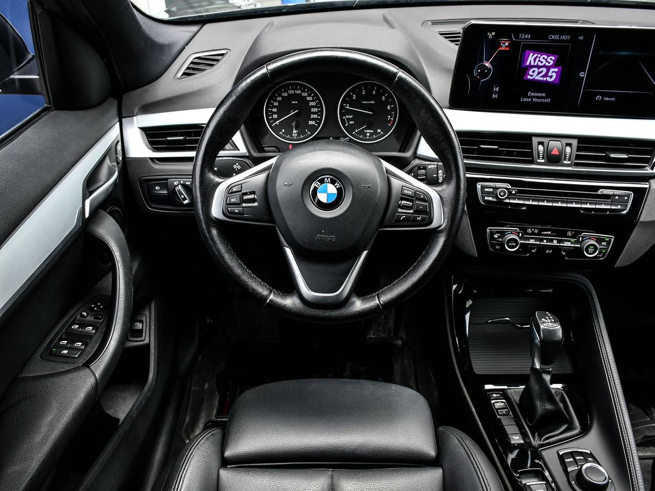 2016 BMW X1 AWD   BACKUP CAM   APPLE CARPLAY   BT   CERTIFIED Photo