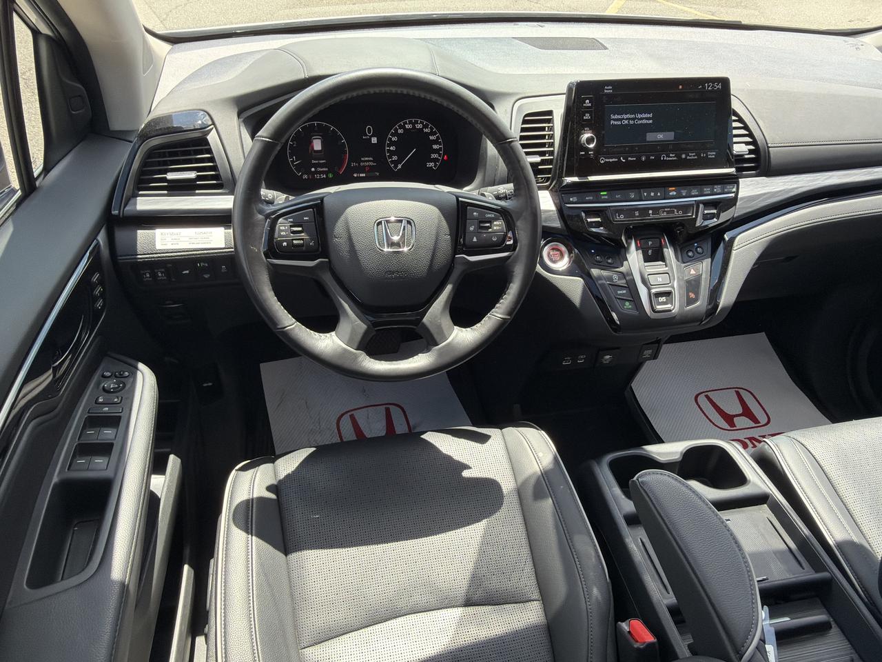 2025 Honda Odyssey Touring Hybrid Navigation CarPlay Wireless Charger Photo