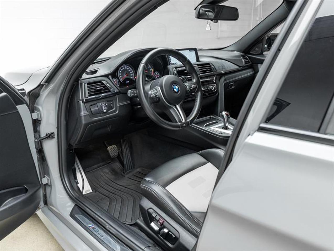 2018 BMW M3  Photo