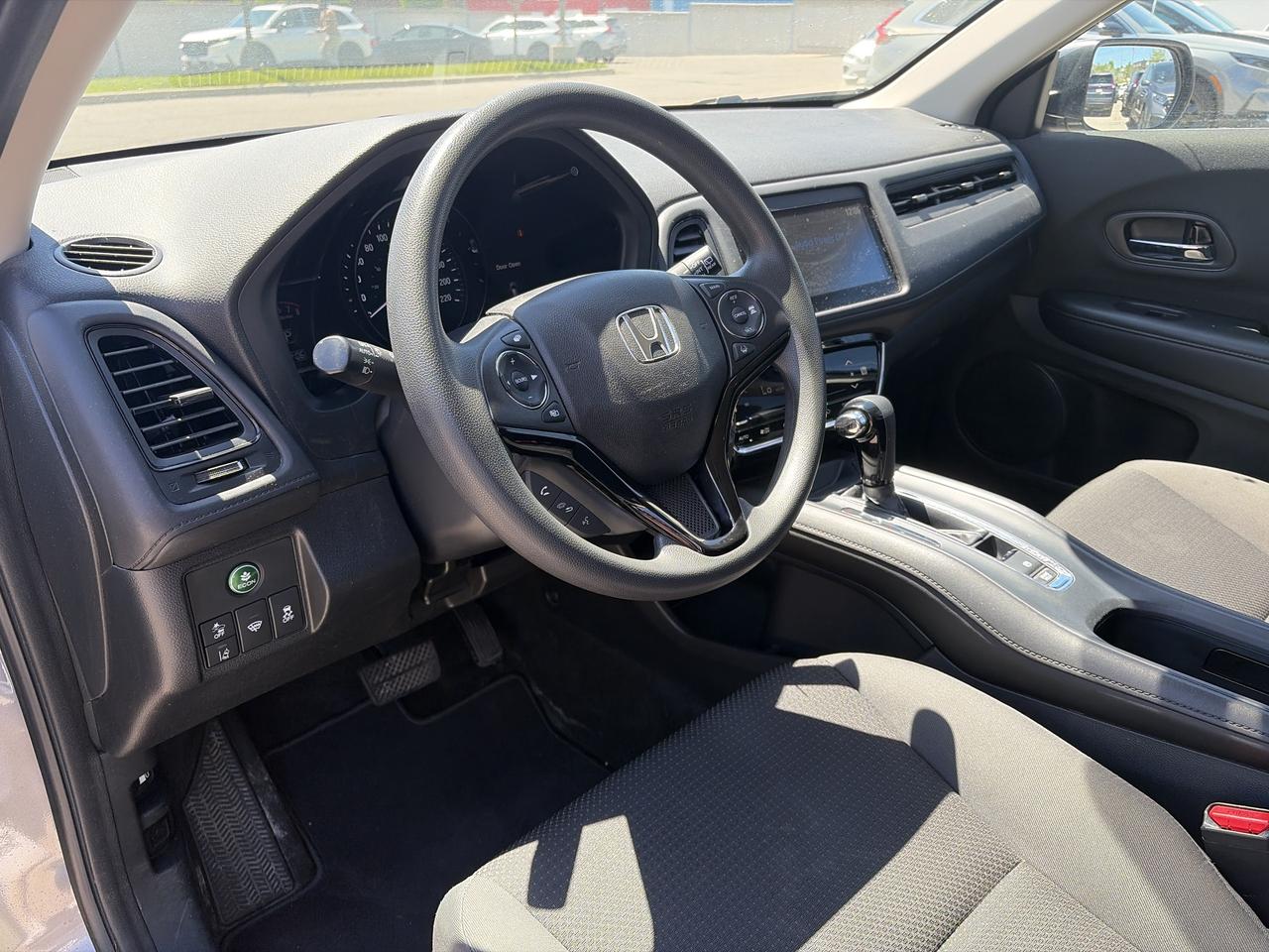 2022 Honda HR-V LX Photo