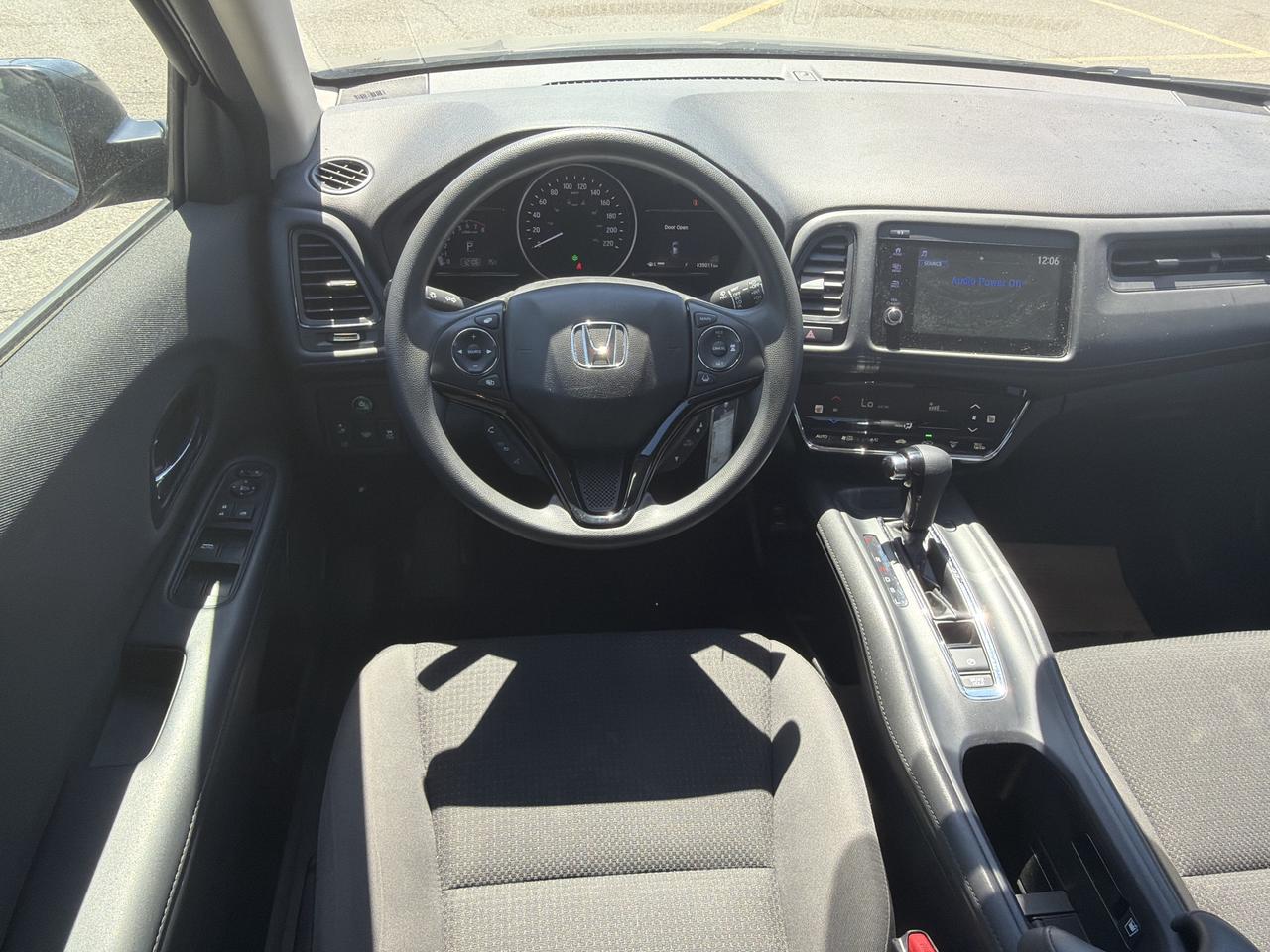 2022 Honda HR-V LX Photo