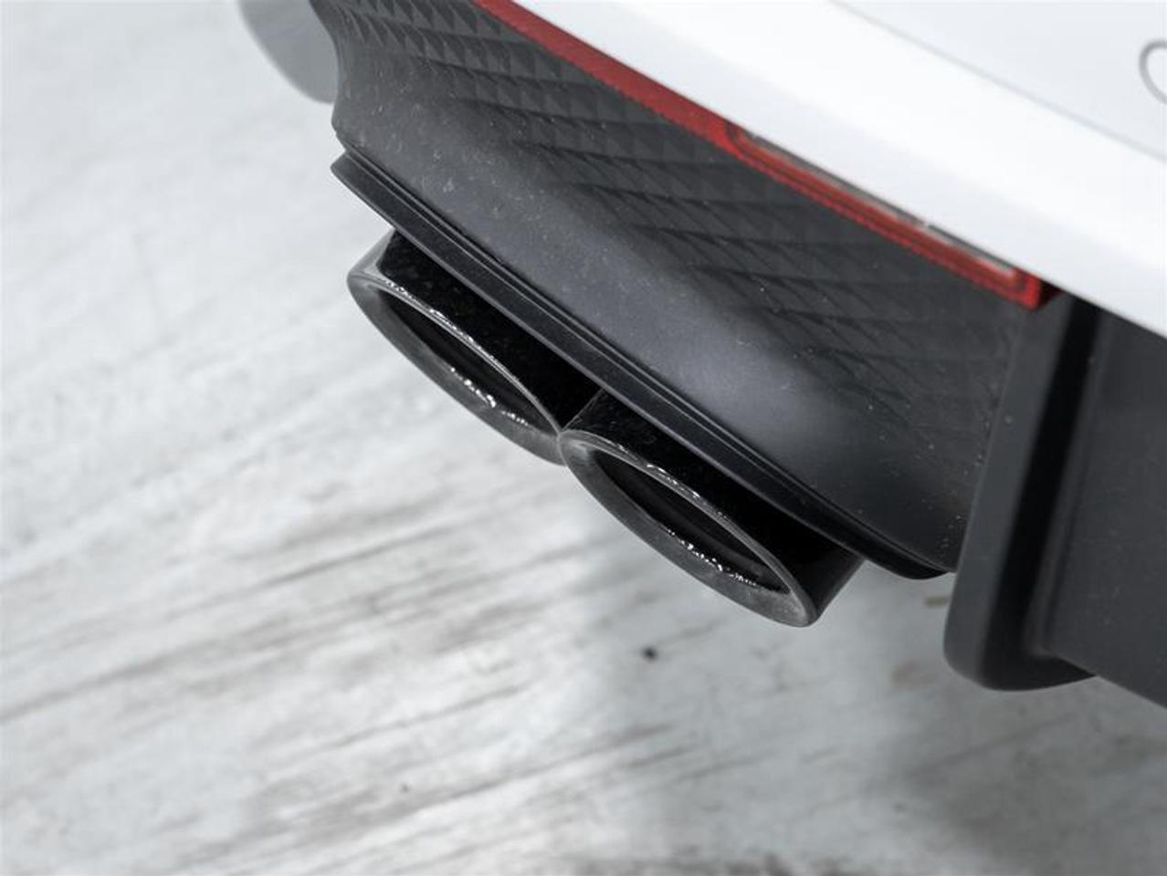 2025 Porsche Macan  Photo
