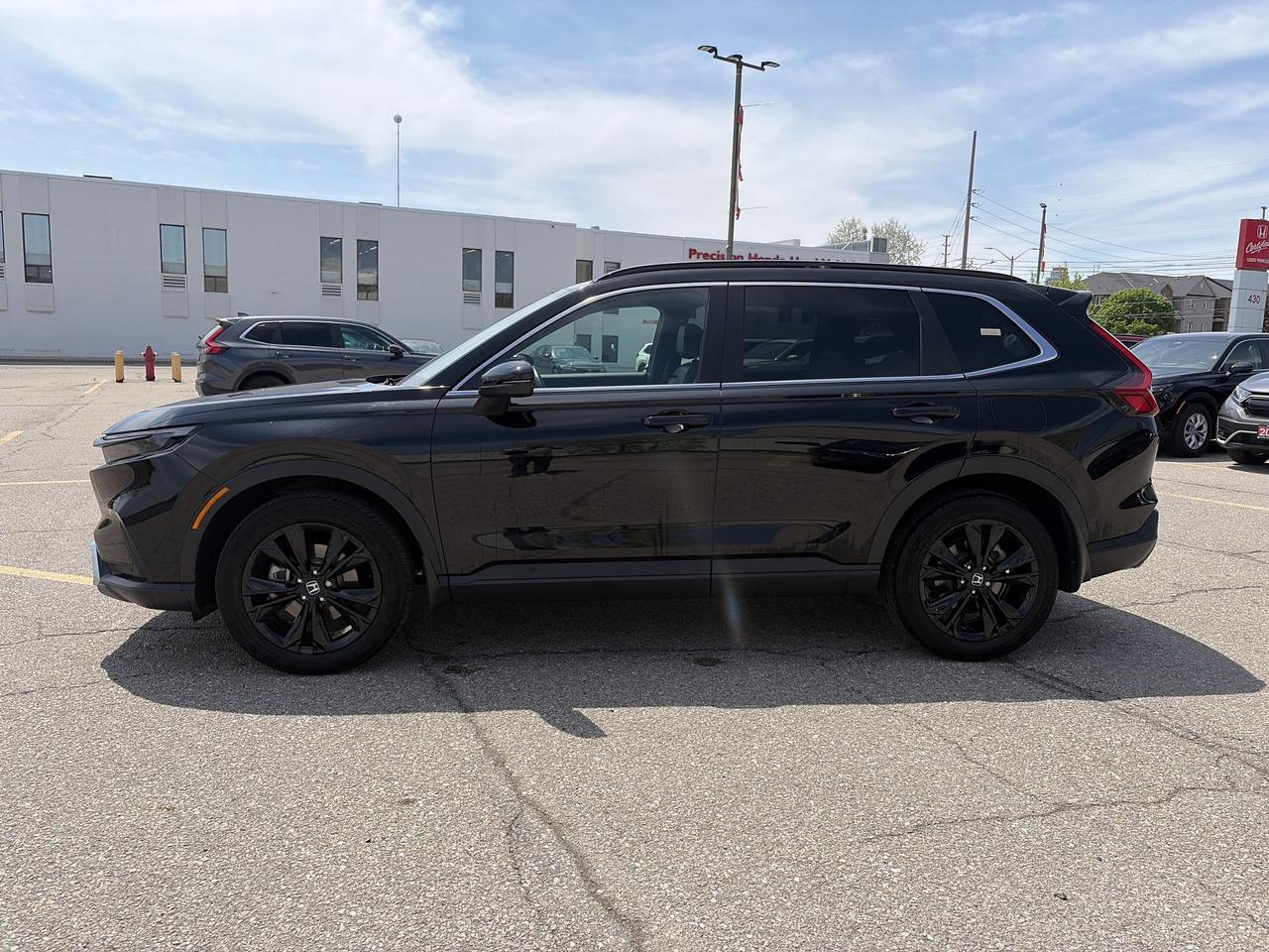 2025 Honda CR-V Touring Photo