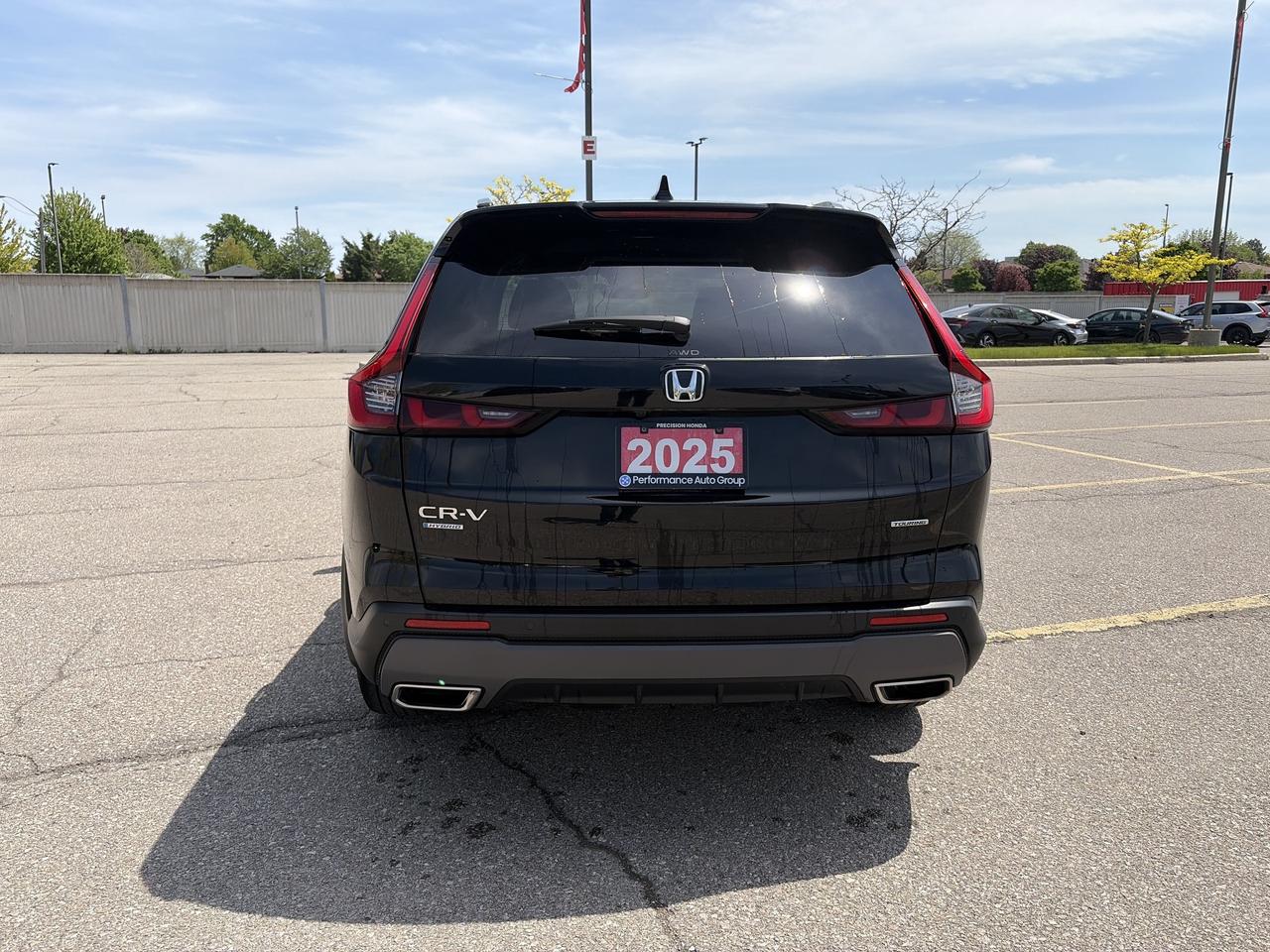 2025 Honda CR-V Touring Photo