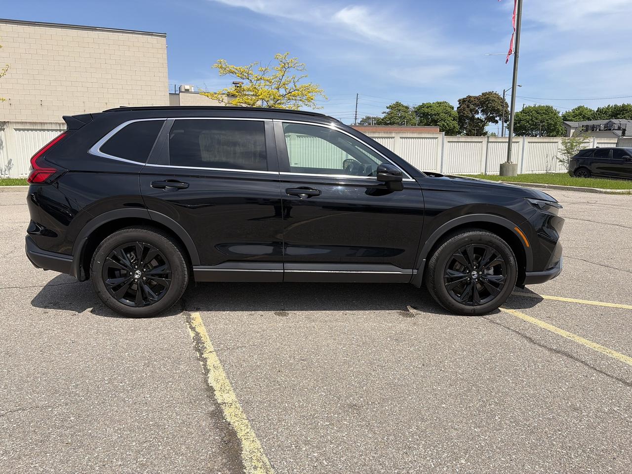 2025 Honda CR-V Touring Photo