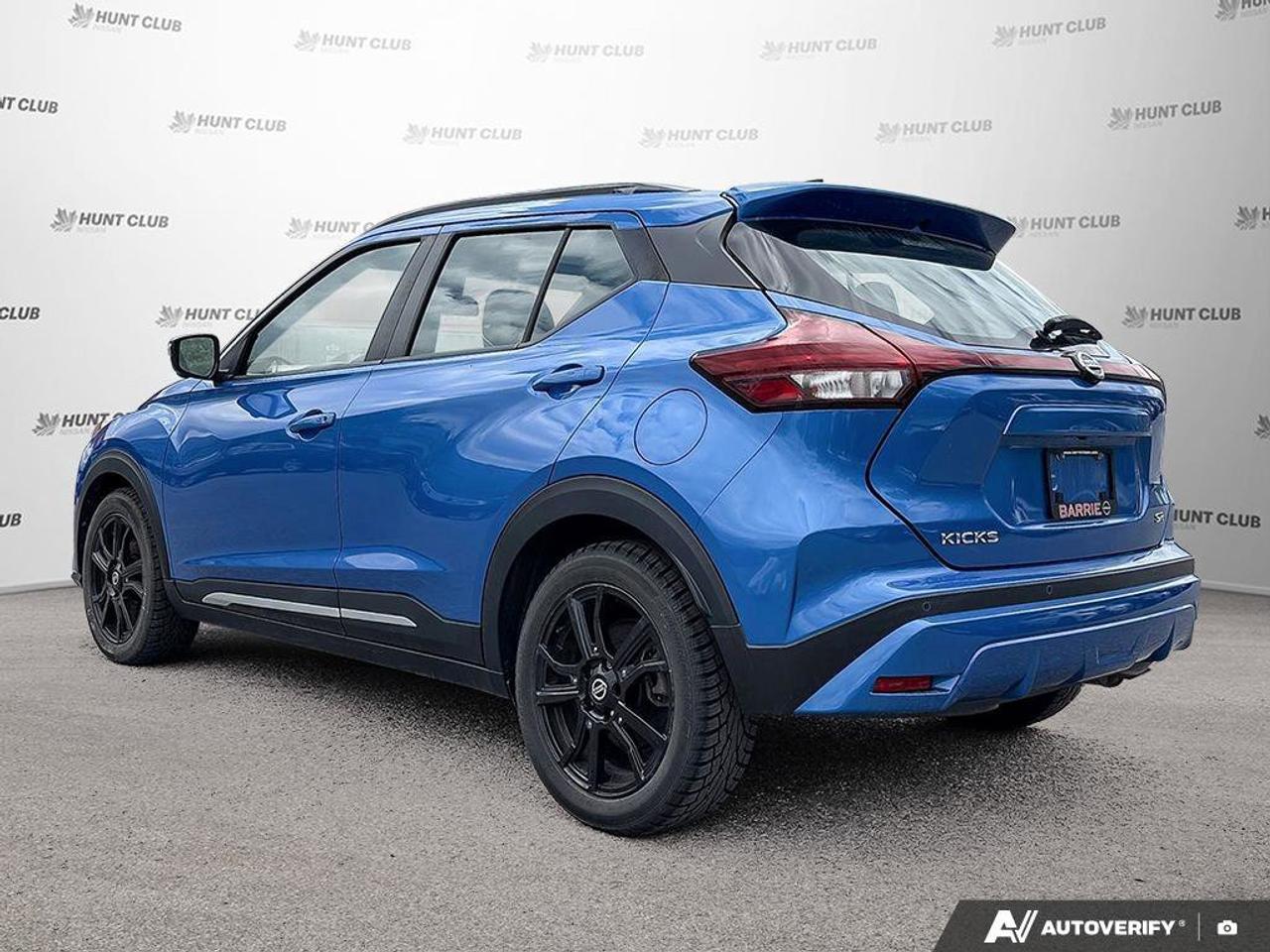 2021 Nissan Kicks SR Photo