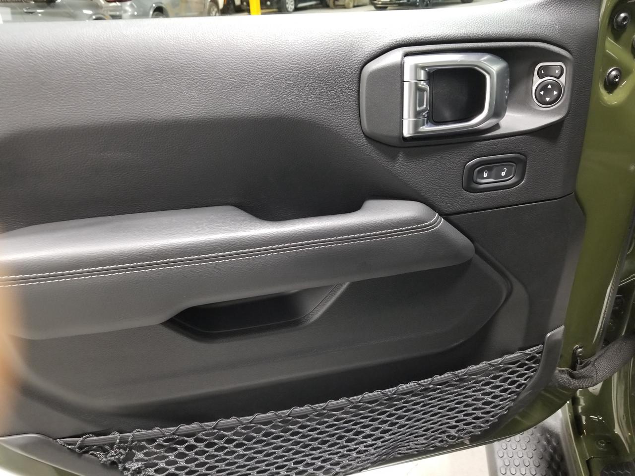 2023 Jeep Wrangler 4xe Sahara 4dr 4x4 Photo
