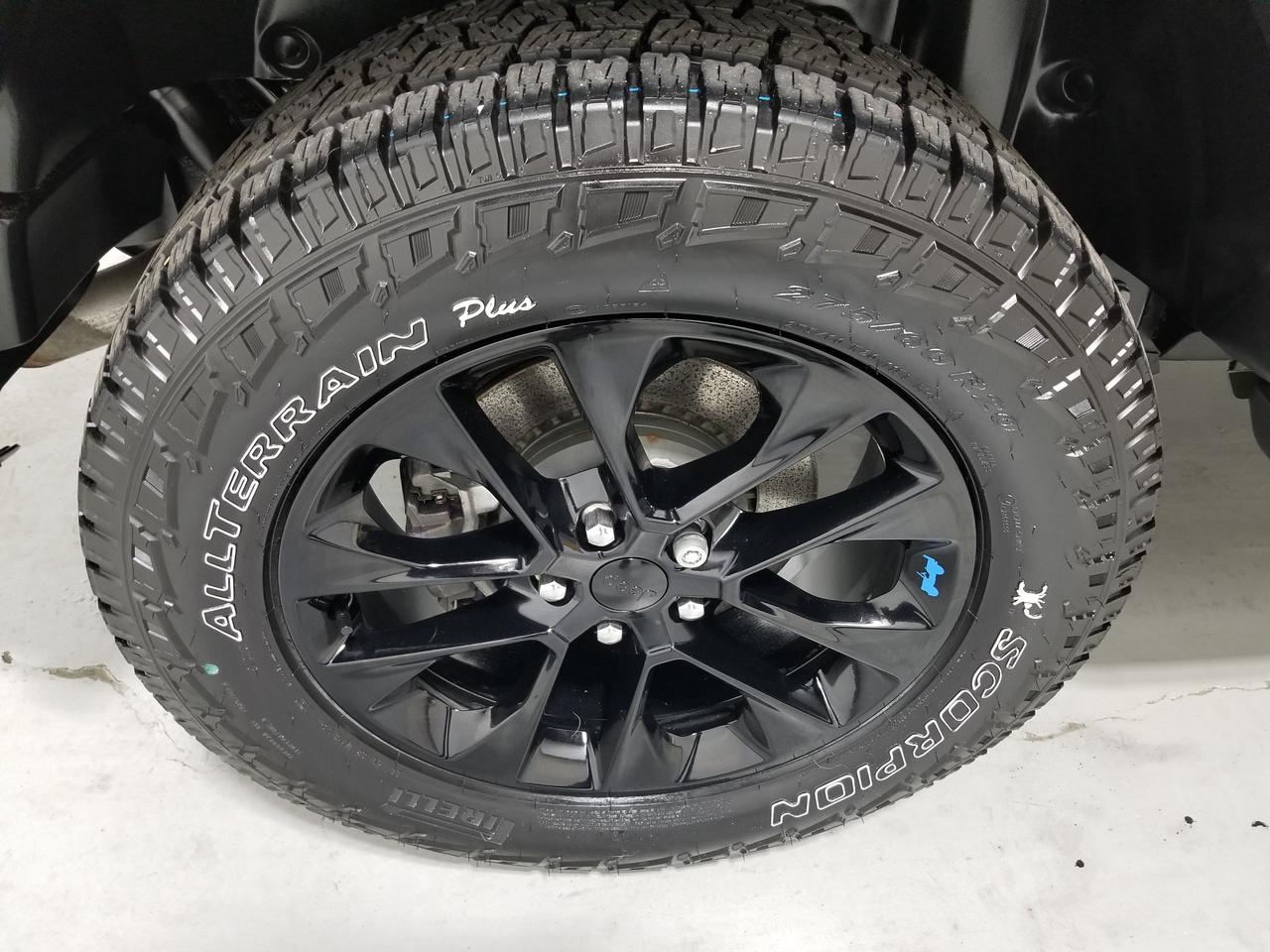 2023 Jeep Wrangler 4xe Sahara 4dr 4x4 Photo
